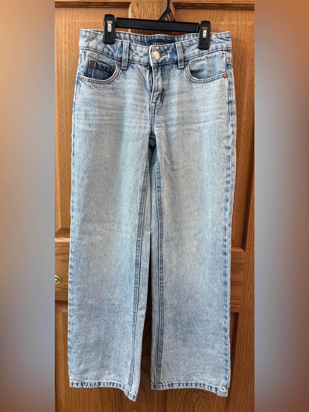Aeropostale Light Wash Straight-Leg Jeans for Women